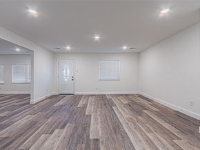 2976  Mark Twain Drive , Farmers Branch Texas 75234