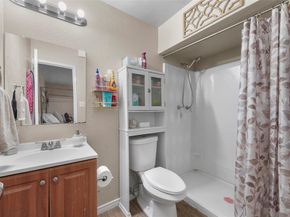 3013  Villa Sur Trail , Dallas Texas 75228