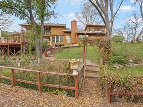 3200  San Paulo Court , Arlington Texas 76012