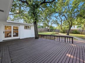 1310 W Cedar Street , Arlington Texas 76012