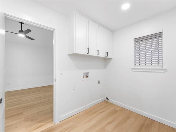 1954  Chesham Drive , Carrollton Texas 75007