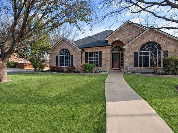 1632  Stratford Drive , Mansfield Texas 76063