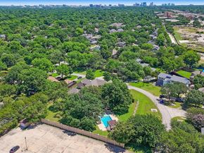 2965 S Sunbeck Circle , Farmers Branch Texas 75234