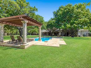 2965 S Sunbeck Circle , Farmers Branch Texas 75234