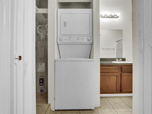 9254  Forest Lane  407, Dallas Texas 75243