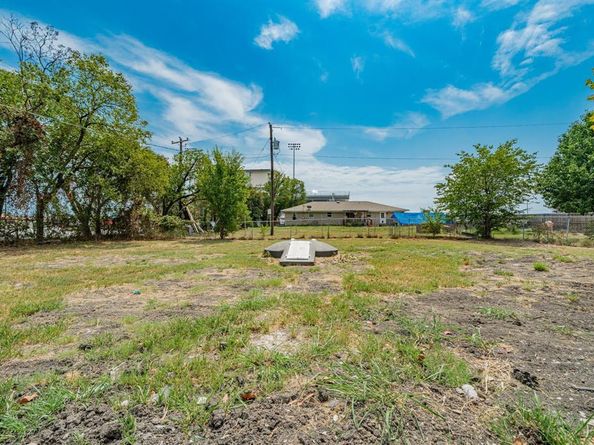 613  Jefferson Avenue , Princeton Texas 75407