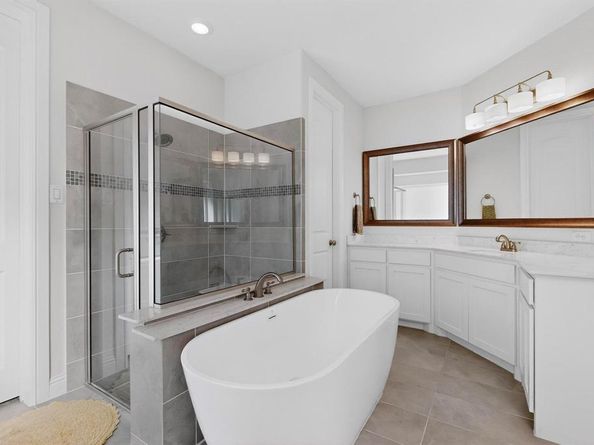 312  Chandan Way , Irving Texas 75063