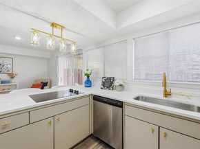 424  Westview Terrace , Arlington Texas 76013