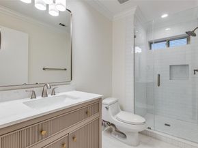 4706  Belmont Avenue , Dallas Texas 75204