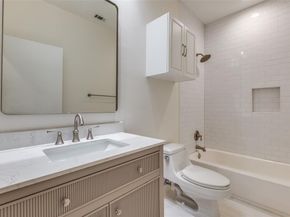 4706  Belmont Avenue , Dallas Texas 75204