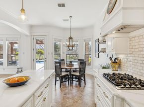 6073  The Resort Boulevard , Fort Worth Texas 76179