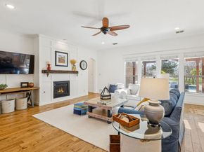 6073  The Resort Boulevard , Fort Worth Texas 76179