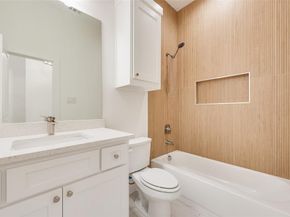 4021  Esmalda Street , Dallas Texas 75212