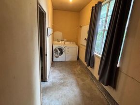 6031  Preston Crest Lane , Dallas Texas 75230