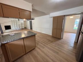 6031  Preston Crest Lane , Dallas Texas 75230