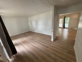 6031  Preston Crest Lane , Dallas Texas 75230