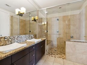 2950  Mckinney Avenue  424, Dallas Texas 75204