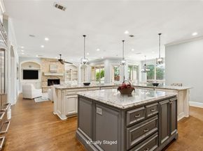 2624  Sir Gawain Lane , Lewisville Texas 75056