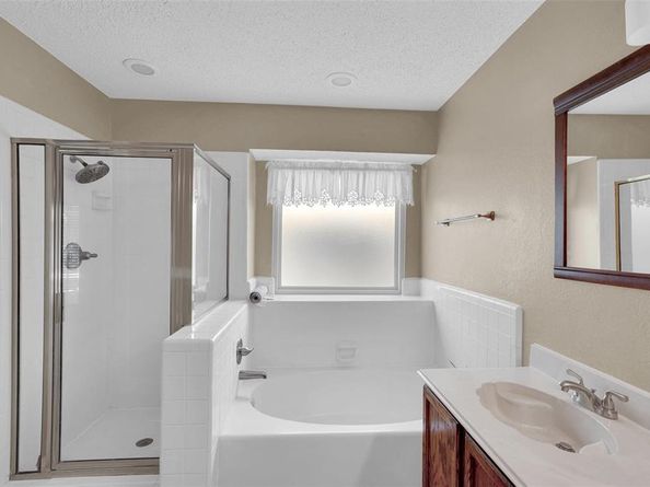 4329  Baldwin Street , Grand Prairie Texas 75052