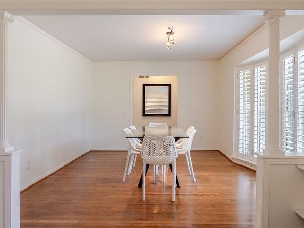6151  Chesley Lane , Dallas Texas 75214