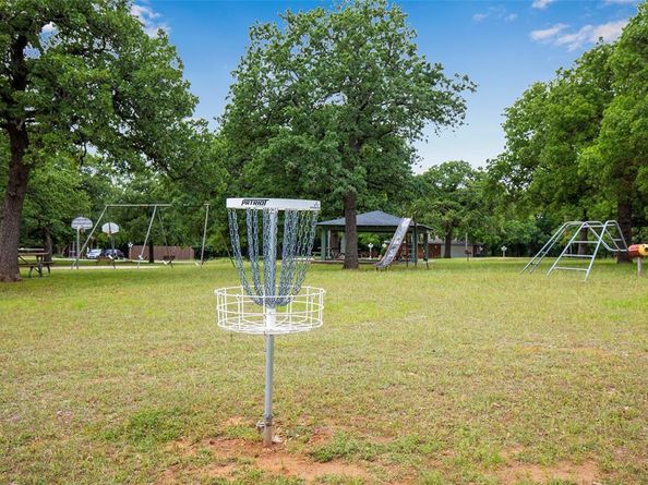 117  Buckboard Drive , Oak Point Texas 75068
