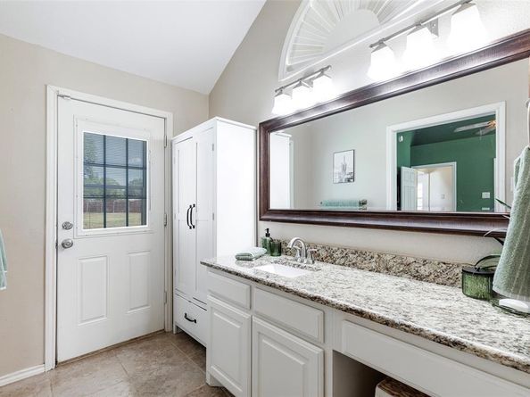 117  Buckboard Drive , Oak Point Texas 75068