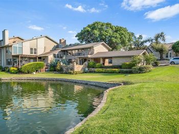 1  Country Lake Drive 