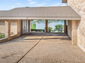 1  Country Lake Drive , Carrollton Texas 75006