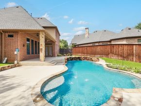609  Knott Court , Euless Texas 76039