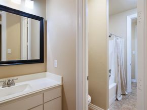 609  Knott Court , Euless Texas 76039