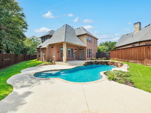 609  Knott Court , Euless Texas 76039