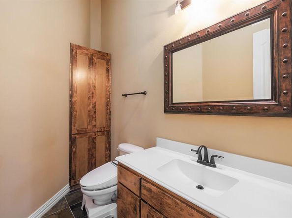 609  Knott Court , Euless Texas 76039