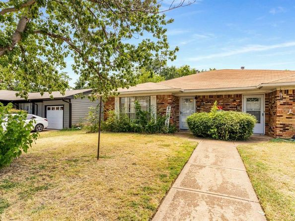 3024  Conflans Road  3026, Irving Texas 75061