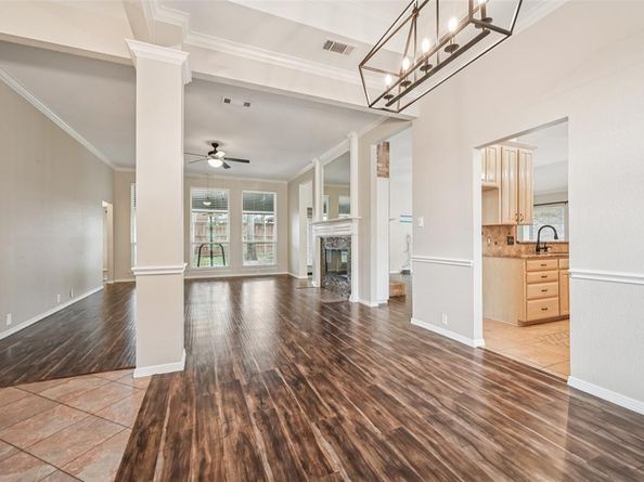 1264  Stonehill Court , Kennedale Texas 76060