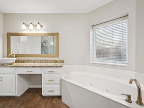 1264  Stonehill Court , Kennedale Texas 76060