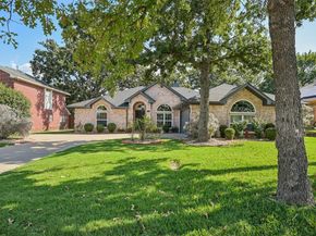 1264  Stonehill Court , Kennedale Texas 76060