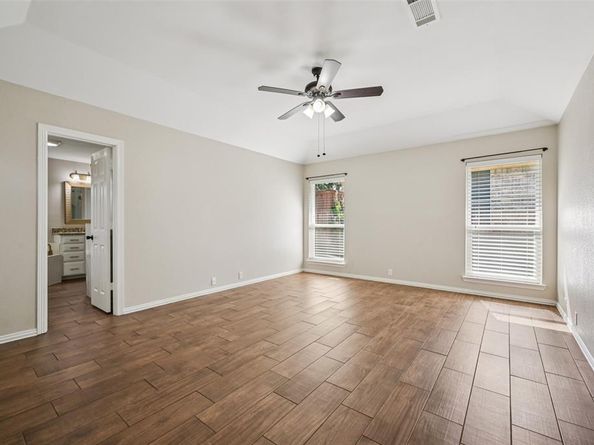 1264  Stonehill Court , Kennedale Texas 76060