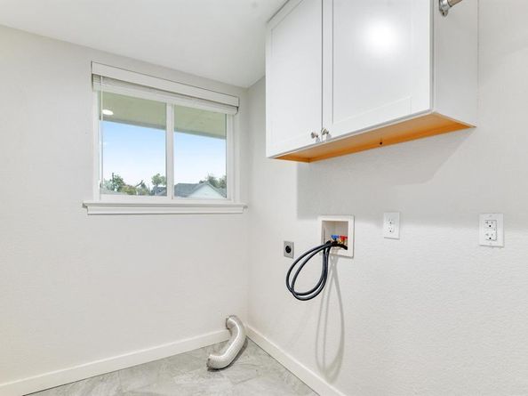 3330  Darvany Drive , Dallas Texas 75220