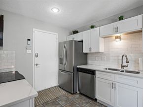 902  Canal Street , Irving Texas 75063
