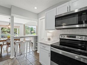 902  Canal Street , Irving Texas 75063