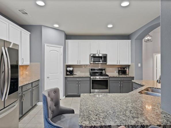 1625  Habersham Street , Aubrey Texas 76227