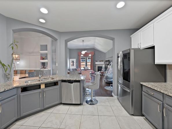 1625  Habersham Street , Aubrey Texas 76227