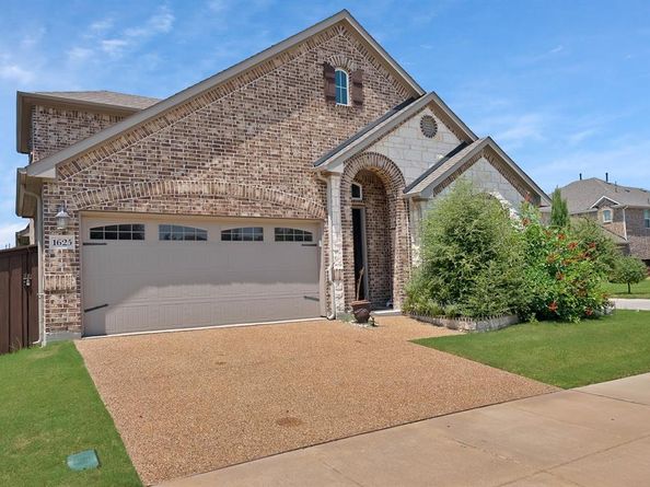 1625  Habersham Street , Aubrey Texas 76227