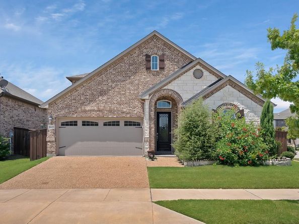 1625  Habersham Street , Aubrey Texas 76227