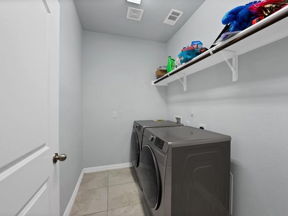 1625  Habersham Street , Aubrey Texas 76227