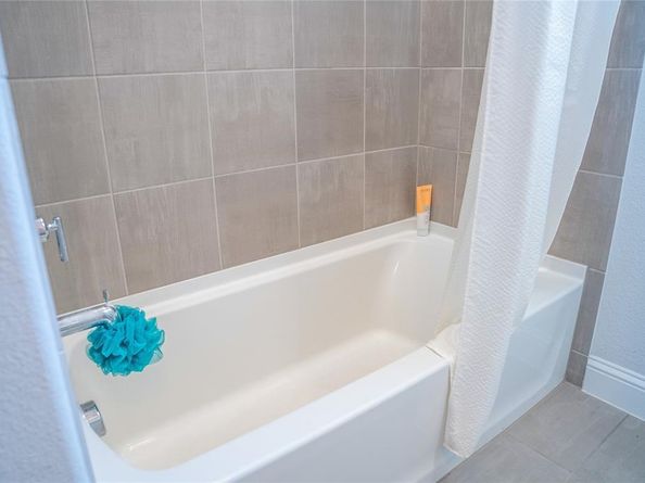 1005  Boyd Lane , Euless Texas 76040