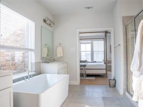 1005  Boyd Lane , Euless Texas 76040