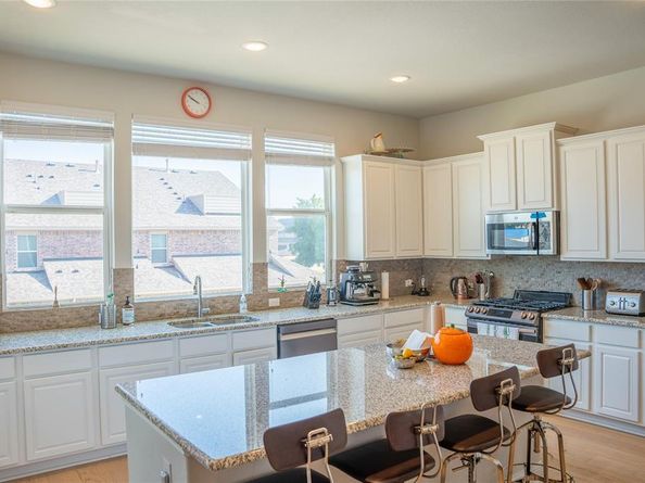 1005  Boyd Lane , Euless Texas 76040