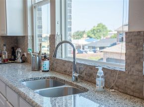 1005  Boyd Lane , Euless Texas 76040