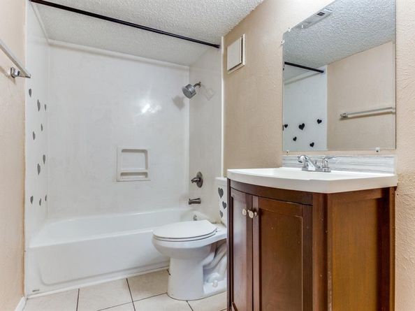 919 S Weatherred Drive  205, Richardson Texas 75080